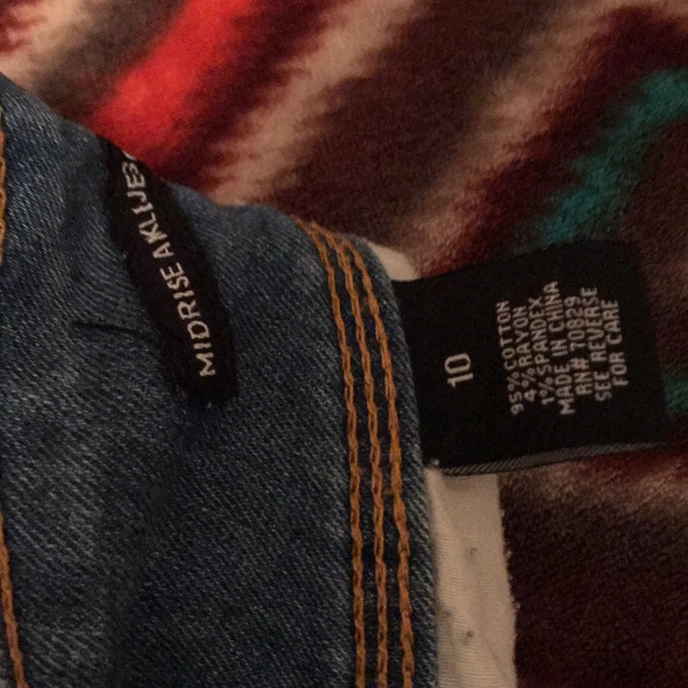 Pants - Picture 5 of 5